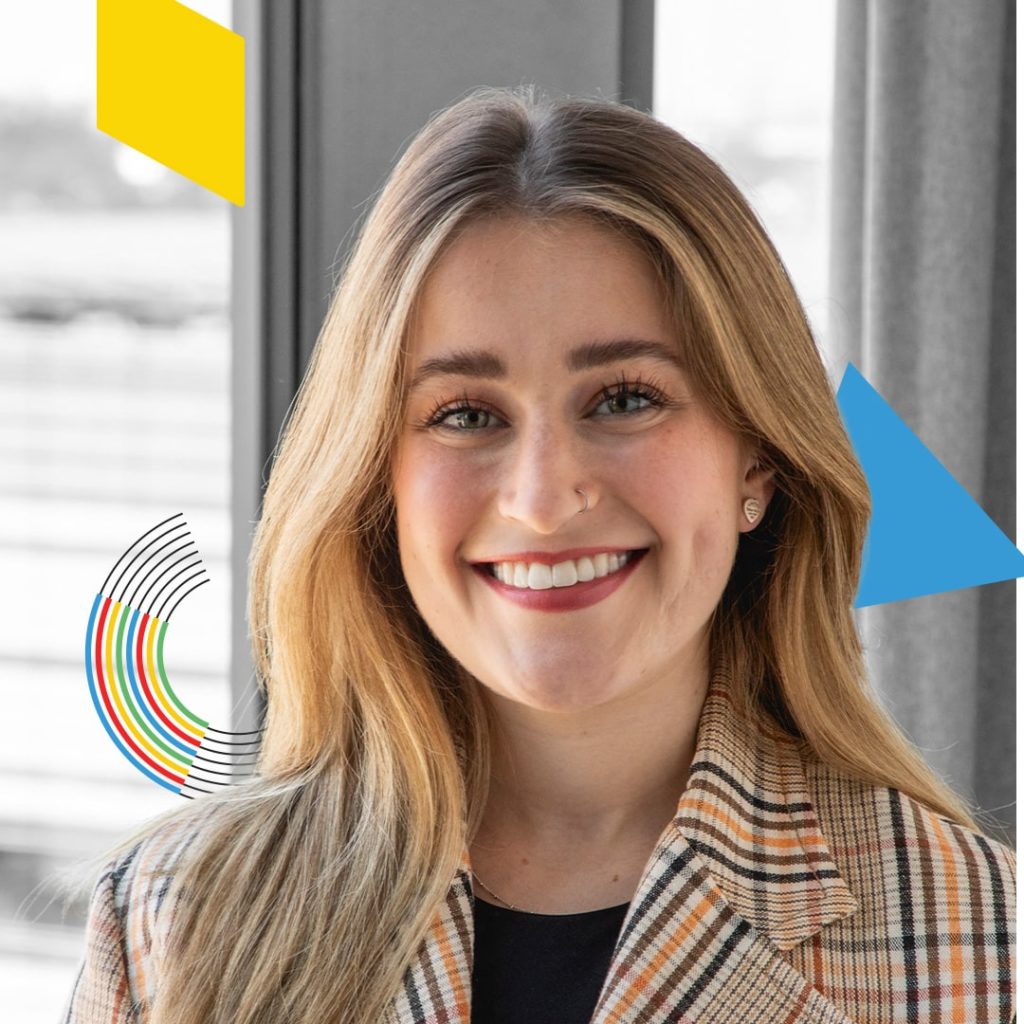 LUCIE – Senior Social Media Executive